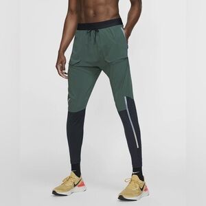 Nike Tech Pack Men’s Running Pants green black
